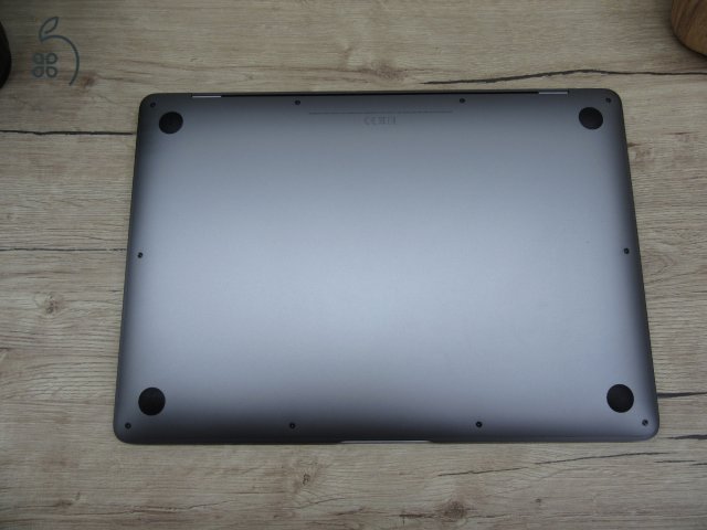  Apple Retina Macbook Air M1 - 2020 - Használt, megkímélt 