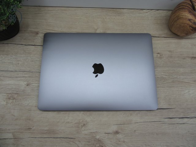  Apple Retina Macbook Air M1 - 2020 - Használt, megkímélt 