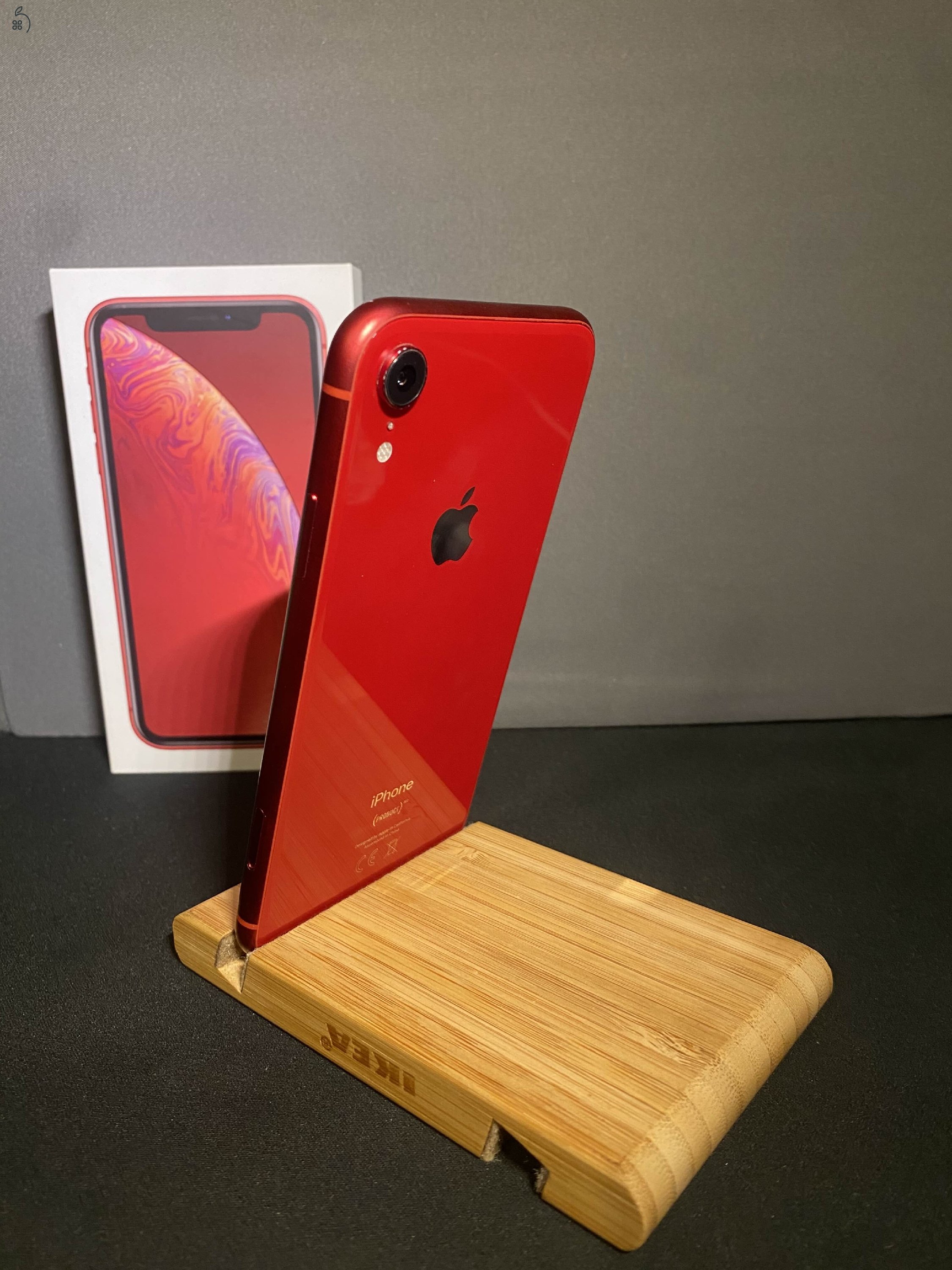 Eladó iPhone XR 64GB PRODUCT RED