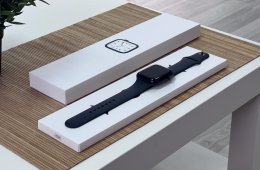 Apple Watch S7 Midnight 45MM 1 ÉV Garanciával Számlával