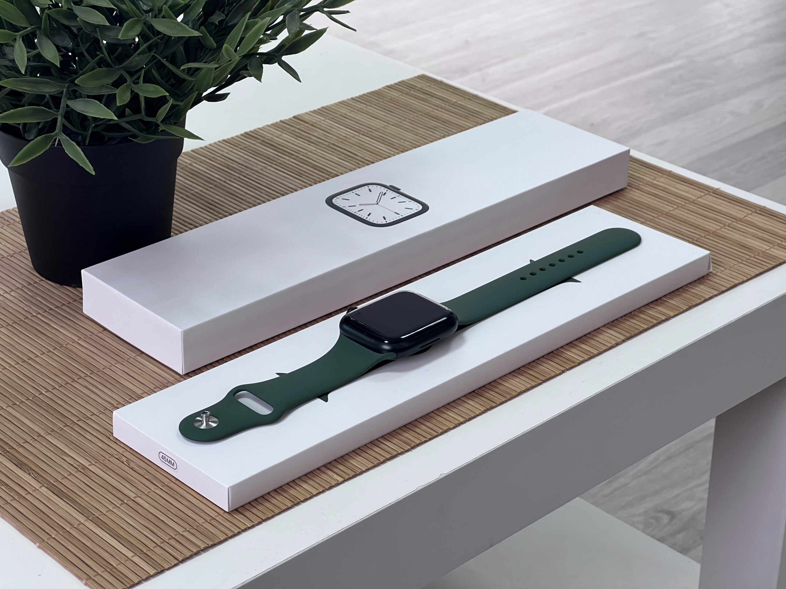 Apple Watch S7 Green 45MM 1 ÉV Garanciával Számlával