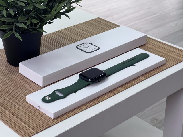 Apple Watch S7 Green 45MM 1 ÉV Garanciával Számlával