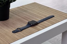 Hibátlan Apple Watch SE Space Gray 40MM 1 ÉV Garanciával Számlával