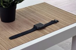 Hibátlan Apple Watch S6 Space Gray 44MM 1 ÉV Garanciával Számlával