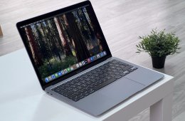 Hibátlan MacBook Air 2020 M1 13 256GB 1 ÉV Garanciával Számlával Aksi 99%