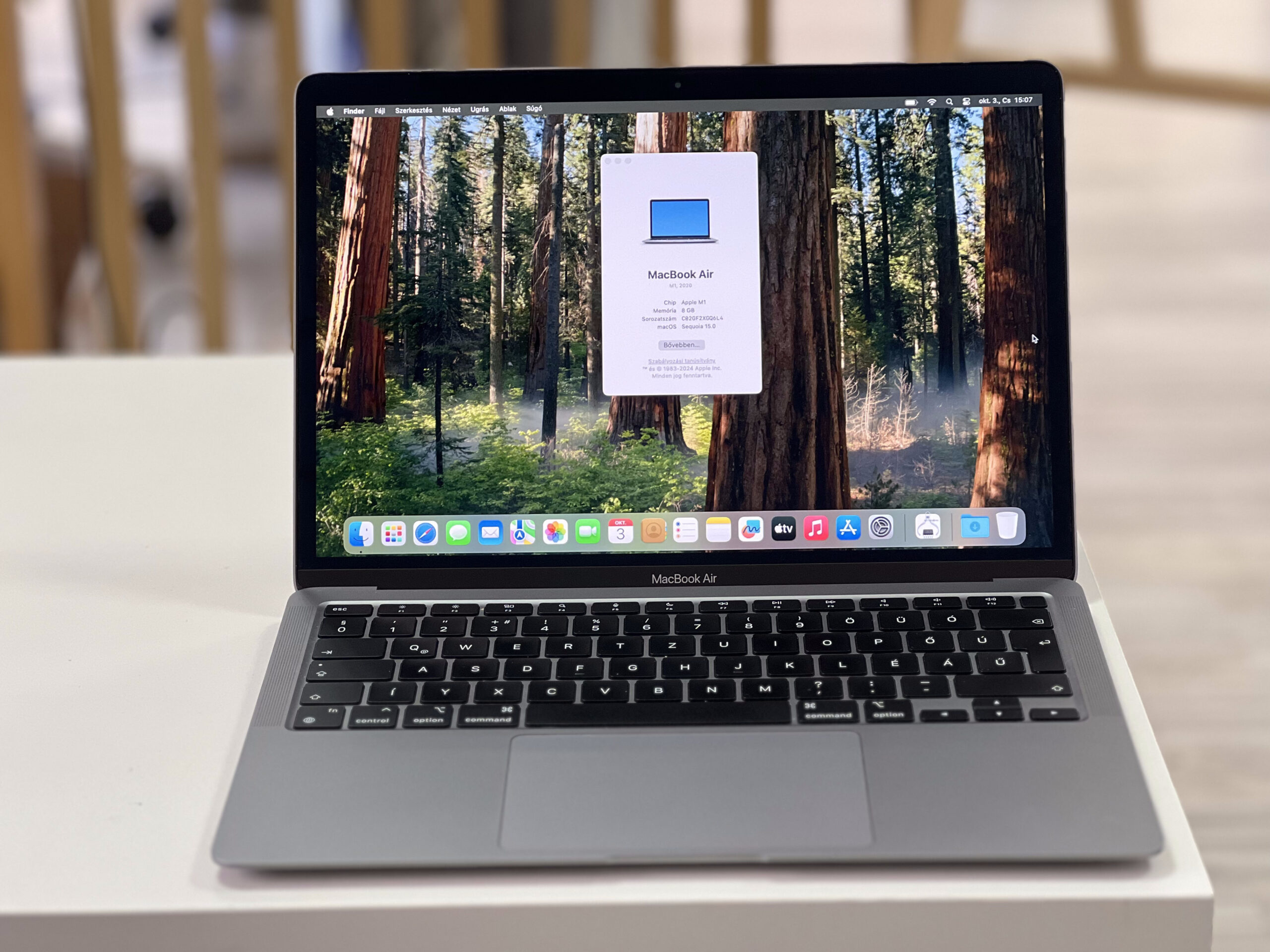 Hibátlan MacBook Air 2020 M1 13 256GB 1 ÉV Garanciával Számlával Aksi 99%