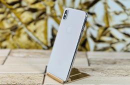  iPhone XS Max 64 GB Silver szép állapotú - 12 HÓ GARANCIA