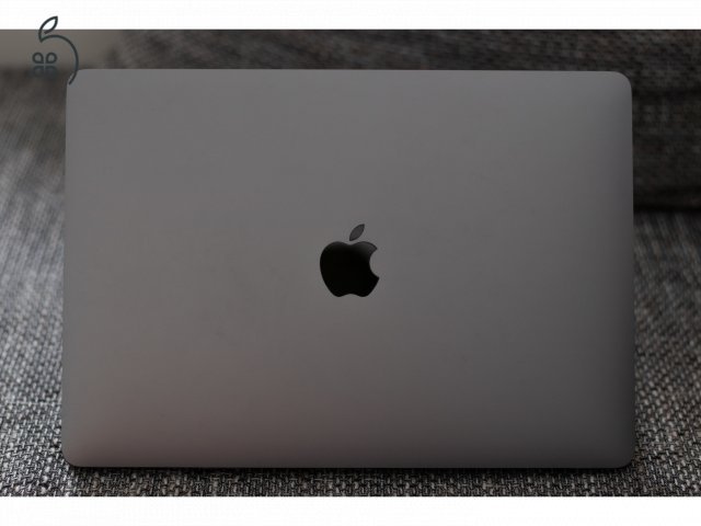 MacBook Air 13” Space Gray - M2 - 24GB - 1TB - ÁFA