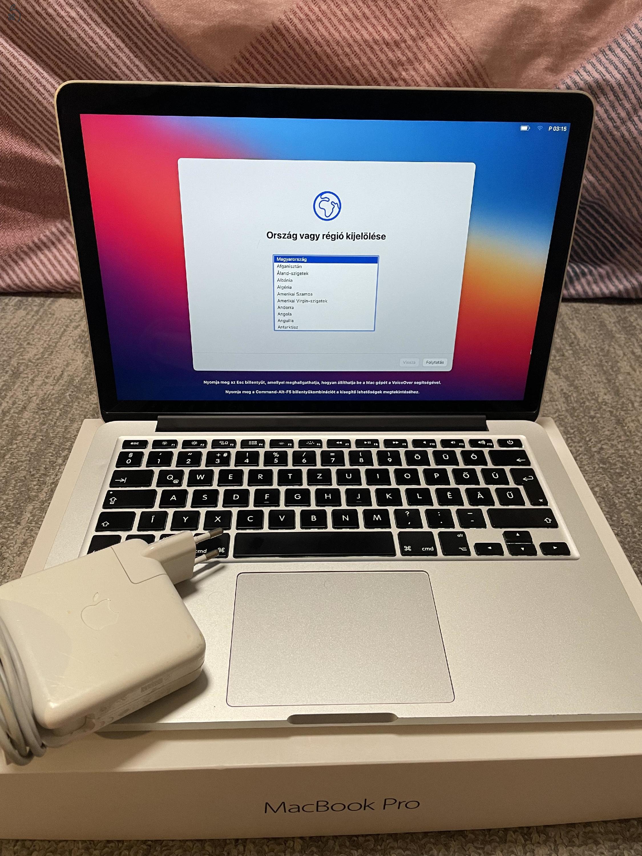 Macbook pro  8/256 GB