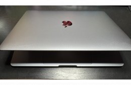 Apple Macbook Pro M1