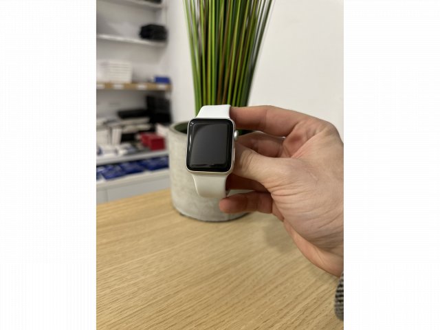 Apple Watch Series 3 38MM Silver Használt