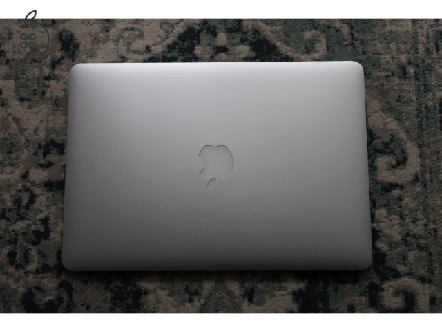 Macbook Air 2017 13'' (128 GB, 8GB RAM)