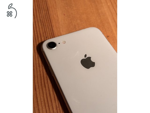 IPhone 8 - Silver, 64 GB, 2019