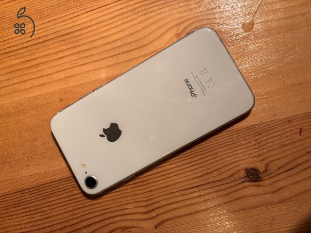 IPhone 8 - Silver, 64 GB, 2019