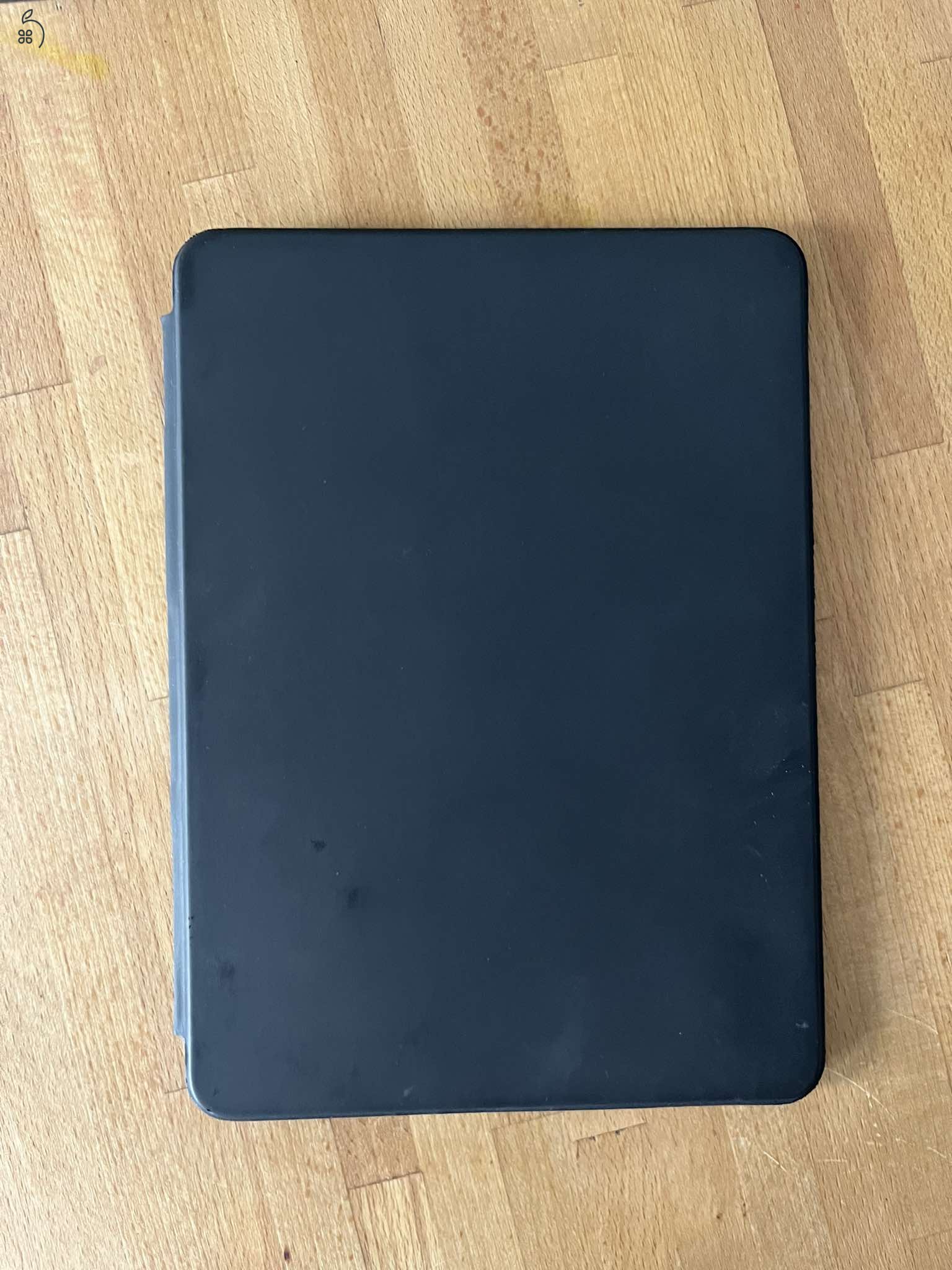 iPad Smart Keyboard Folio 