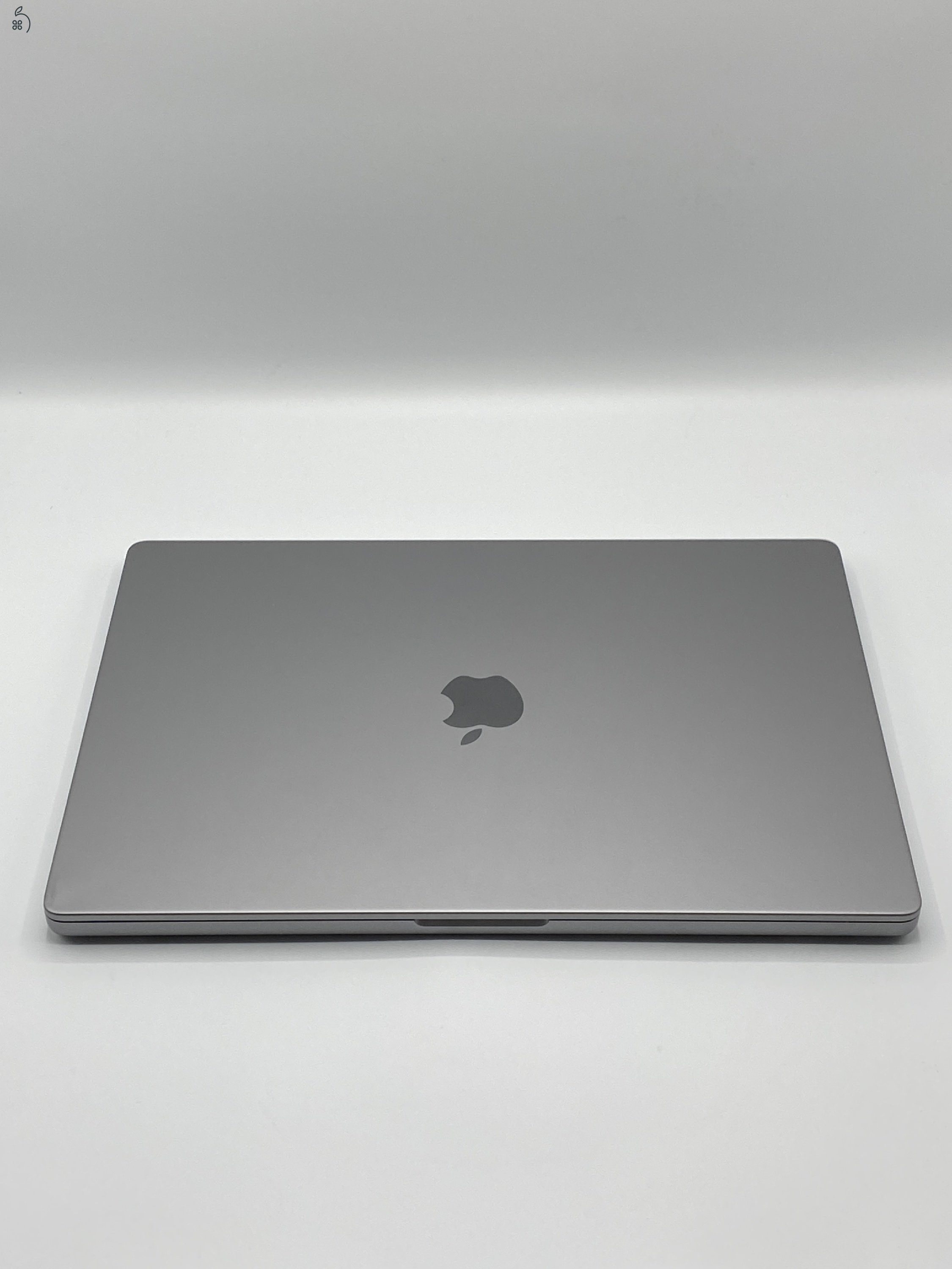 MacBook Pro 2020 M1 pro 16 inch 16gb ram 27% Áfás