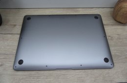  Apple Retina Macbook Air M1 - 2020 - Használt, megkímélt 