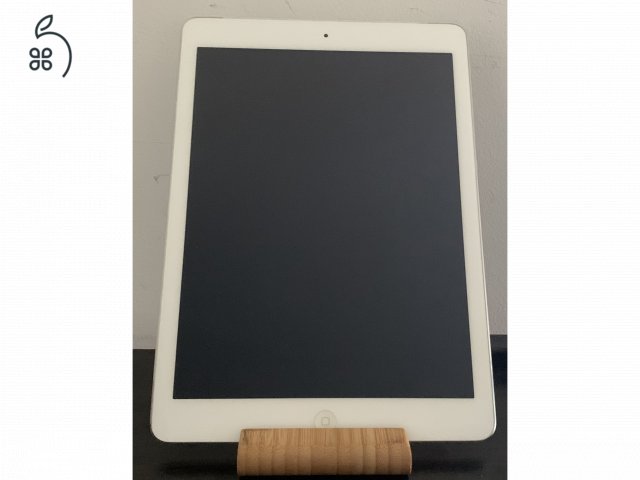 Eladó a képen látható iPad Air 16 GB-os készülék (A1475)!