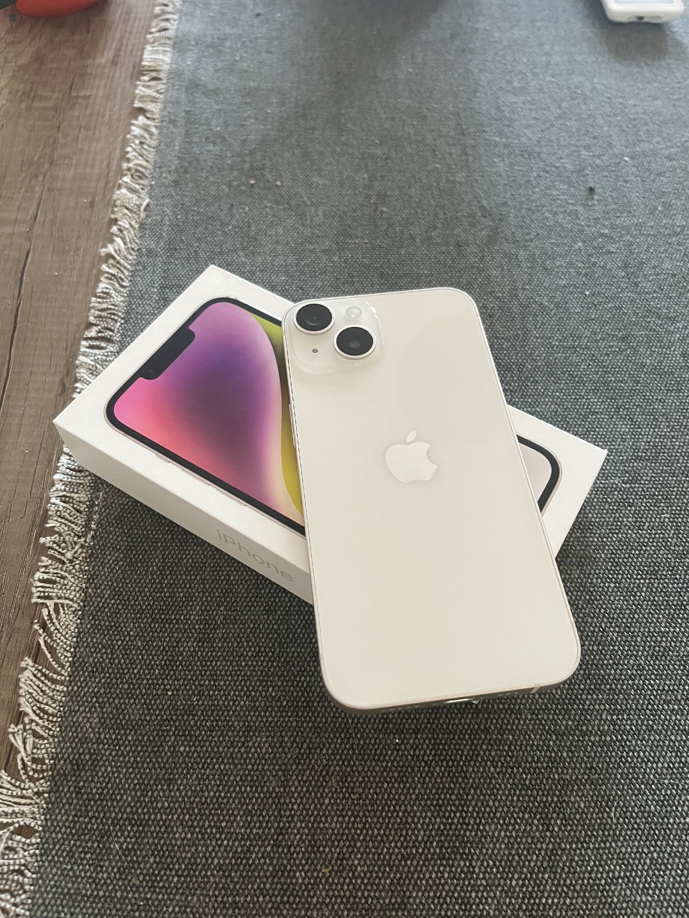 Használt IPhone 14