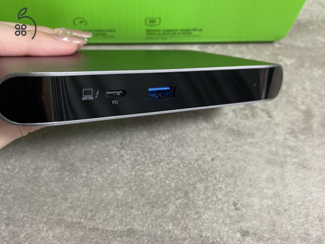 Thunderbolt 4 Core Hub (Belkin)