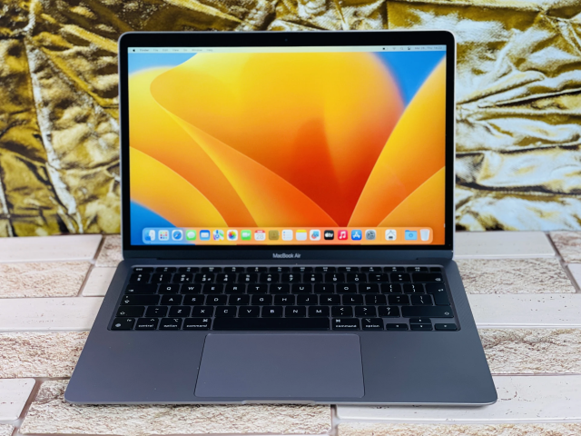 Apple Macbook AIR 2013 13