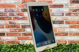 Eladó iPad Air 2th gen 9.7 Wifi +Cellular A1567 32 GB Silver szép állapotú - 12 HÓ GARANCIA - 5387