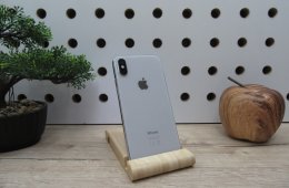 Apple iPhone X - Silver - Használt, megkímélt