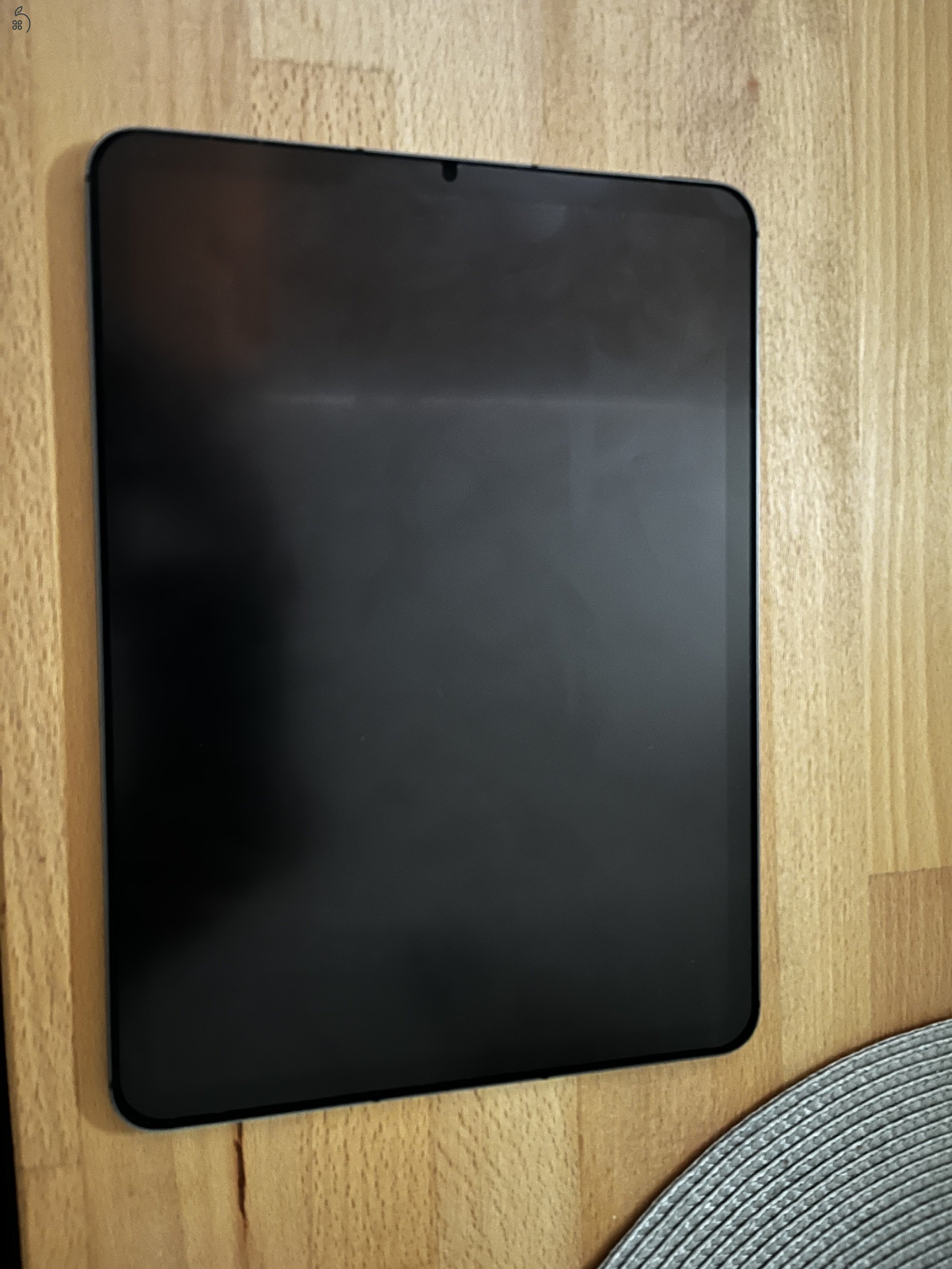 Ipad Air 5 (M1, 64gb, WIFI+LTE) + ajándék usb-c hub