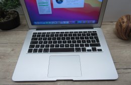 Apple Macbook Air 13 - 2013 - Újszerű állapot