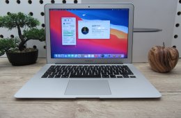 Apple Macbook Air 13 - 2013 - Újszerű állapot