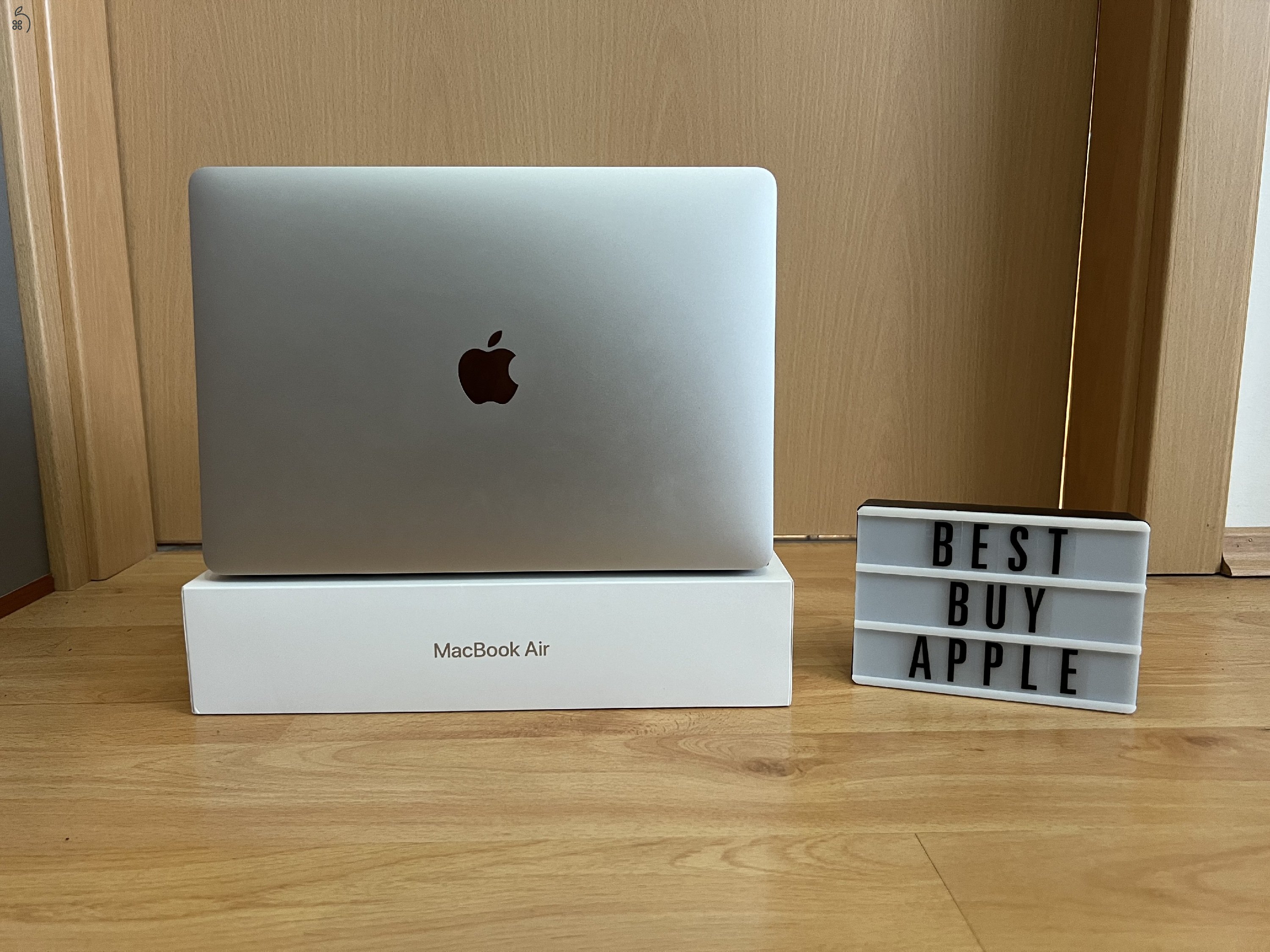 2018 Retina MacBook Air 13 / i5 1.6GHz / 8GB / 128GB SSD / Korrekt Áron Eladó ! ! !