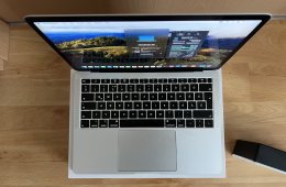 2018 Retina MacBook Air 13 / i5 1.6GHz / 8GB / 128GB SSD / Korrekt Áron Eladó ! ! !