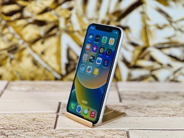  iPhone XR 64 GB White szép állapotú - 12 HÓ GARANCIA