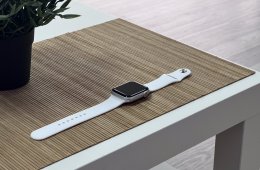 Apple Watch S5 Silver 44MM 1 ÉV Garanciával Számlával