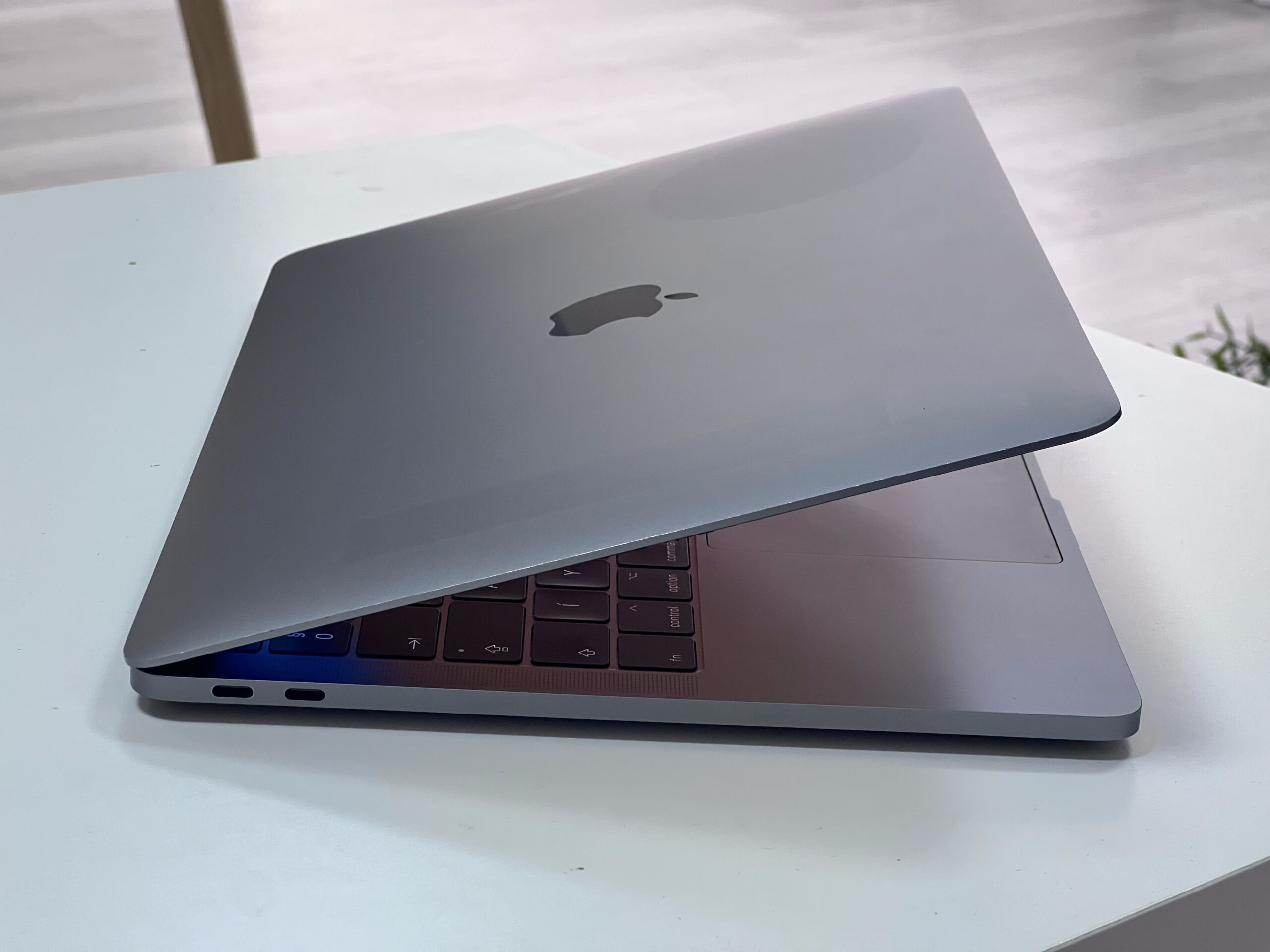 MacBook Pro 2017 13 128GB 1 ÉV Garanciával Számlával