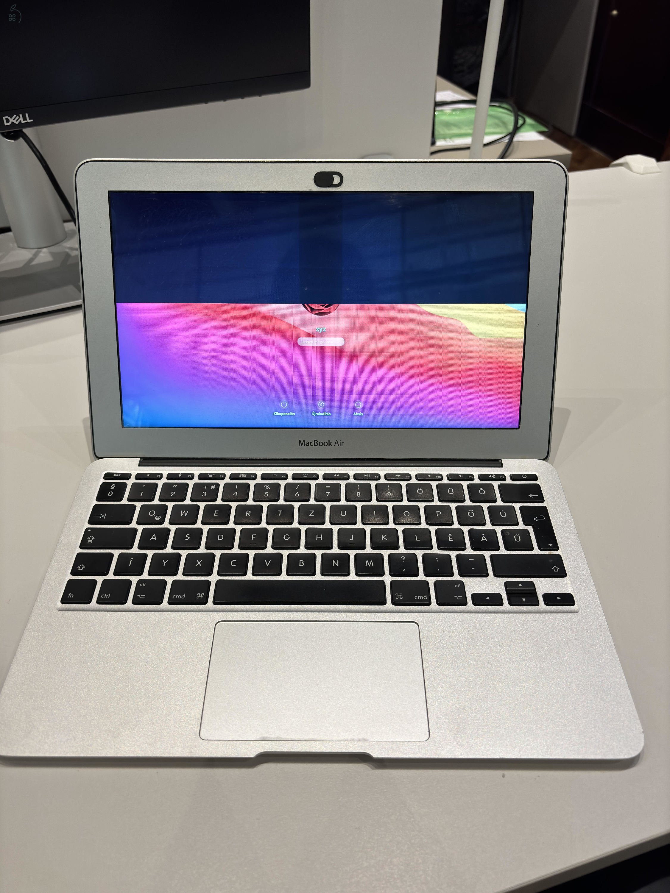 Képernyőhibás macbook air