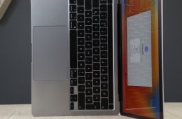 Apple Macbook Pro 13