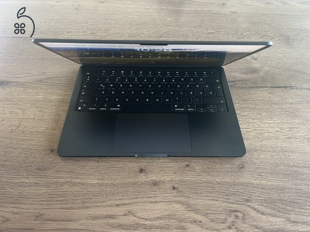 CTO RITKASÁG! MacBook Air M2 10C /24GB RAM !!! 512GB / Magyar