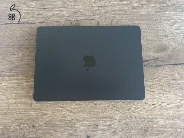 CTO RITKASÁG! MacBook Air M2 10C /24GB RAM !!! 512GB / Magyar