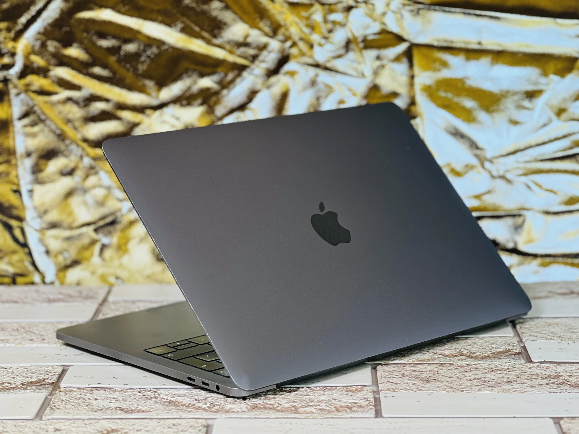 Apple Macbook PRO 2019 13