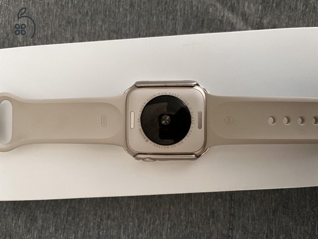 Starlight apple watch 2023