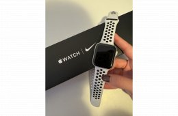 Apple Watch Series 5 Nike GPS+Cellular 44mm Silver