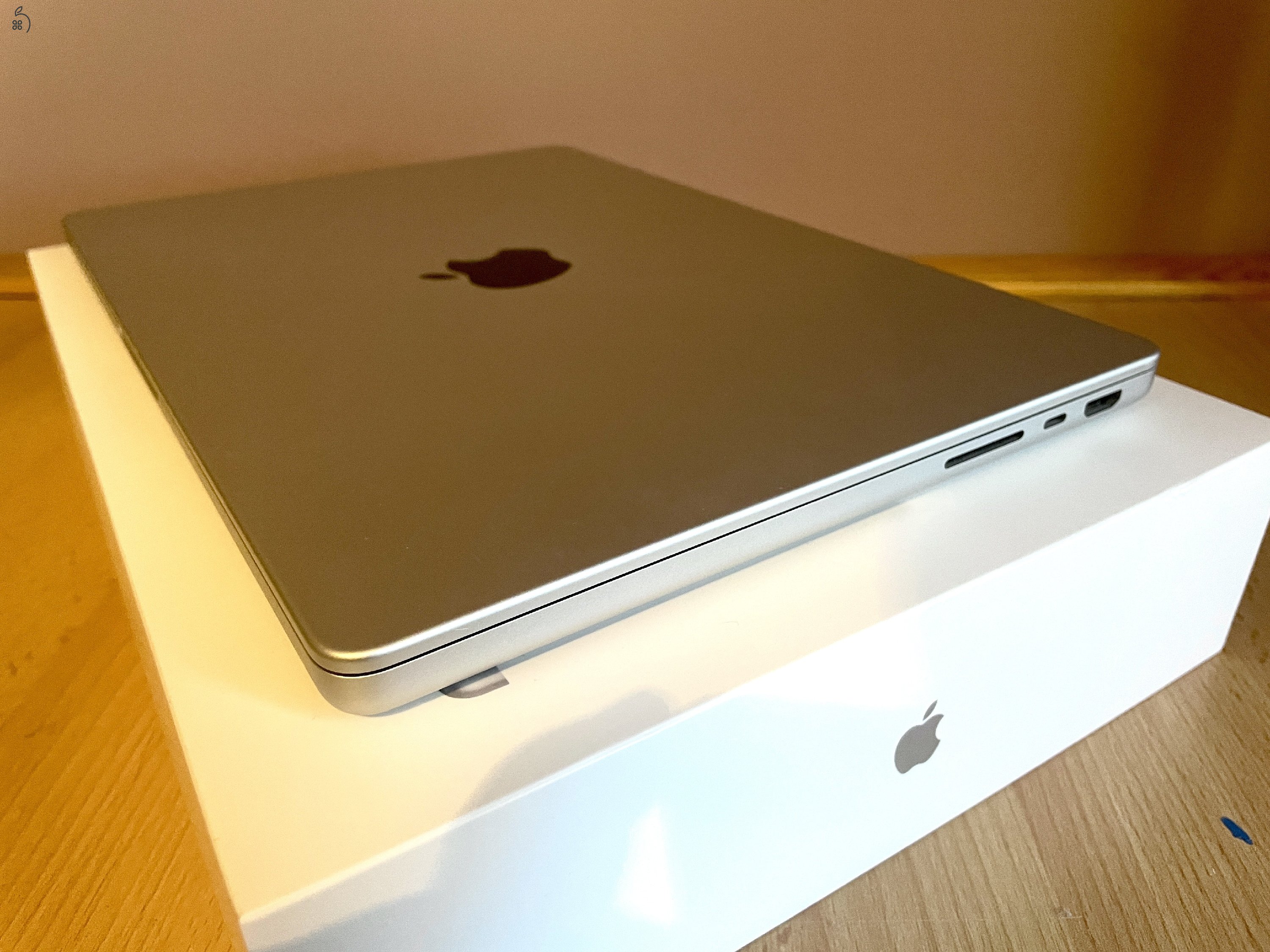 Macbook pro 14 M1 16GB/512GB