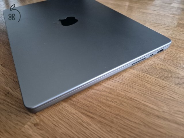 MacBook Pro 14