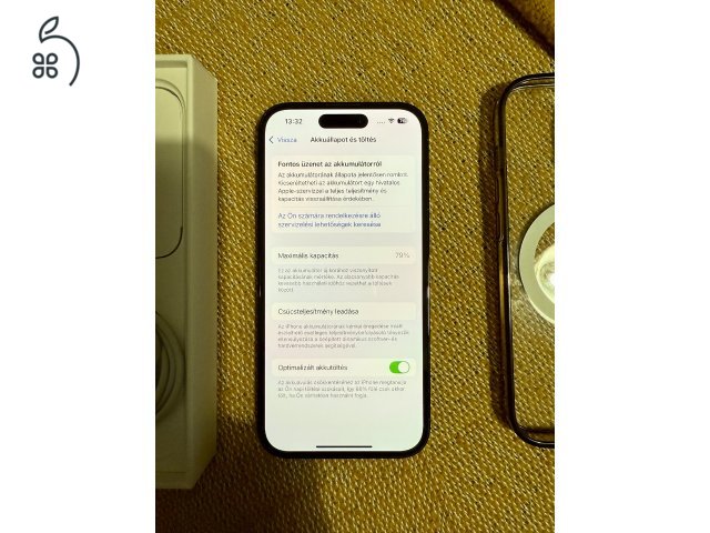 Fekete Iphone 14 Pro eladó