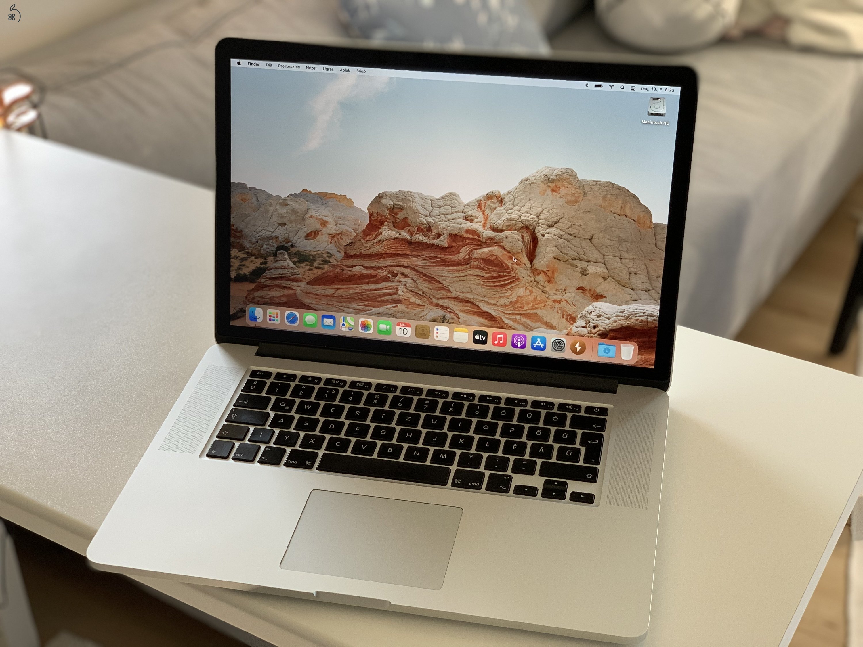 MacBook Pro (15” retina mid 2014 i7 16GB 512GB SSD DG)