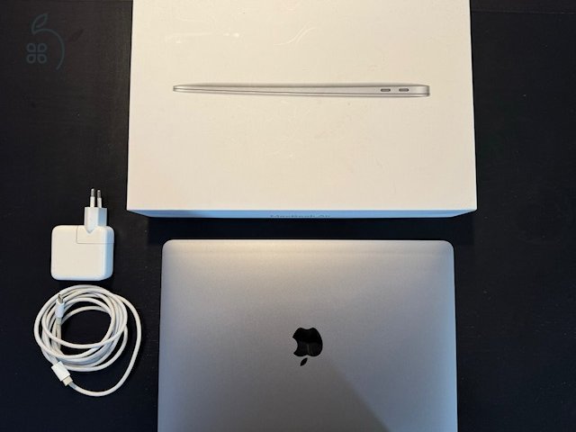 Macbook Air Retina 256 GB SSD / 16 GB RAM / Magyar billentyűzet