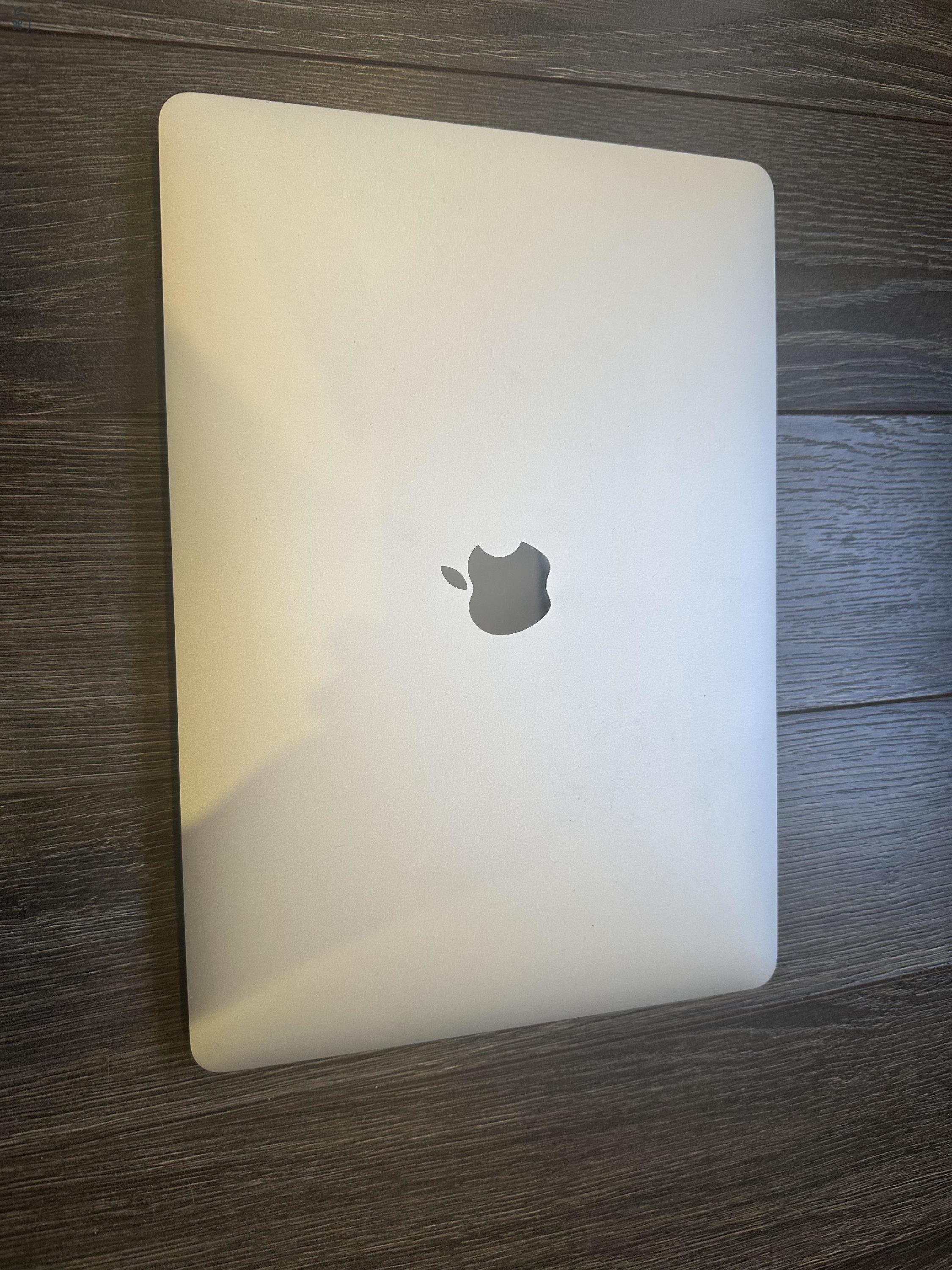 MacBook Pro 13