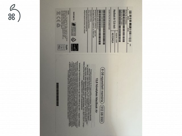 MacBook Air (M2, 2022) 13,6 hüvelykes ezüstszínben 512gb SSD 96 ciklus