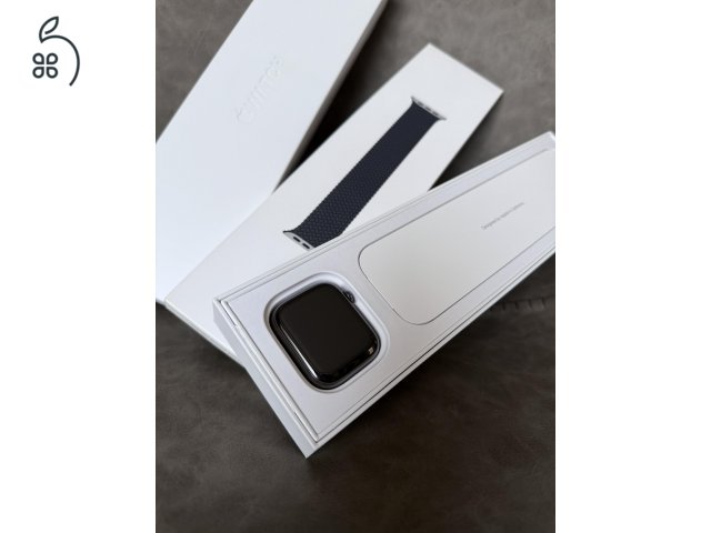 Apple Watch Series 8 (45mm, Rozsdamentes Acél) Cellular